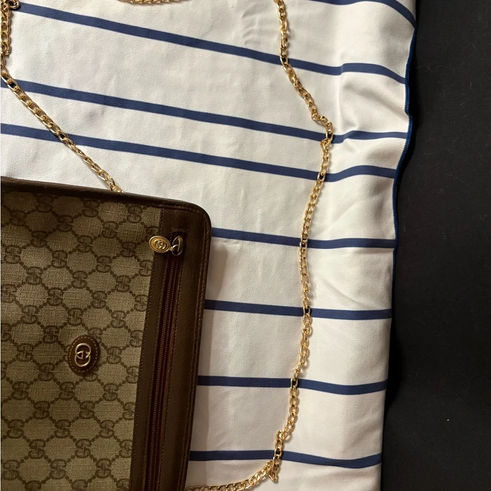 Gucci purse - Picture 2 of 5